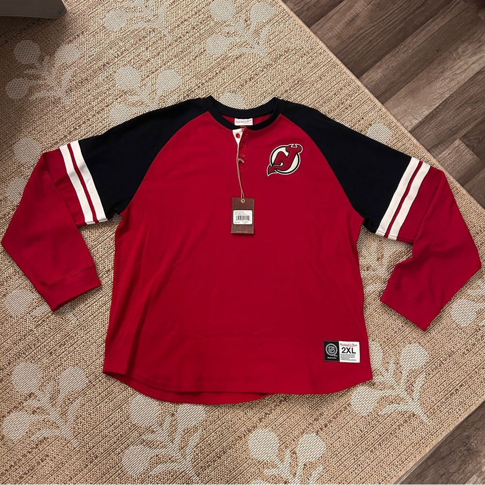 NWT New Jersey Devils Henley